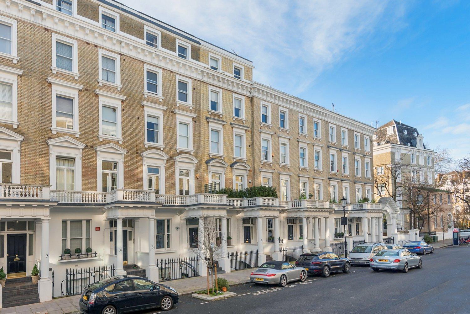 Bright Designer Flat In Chelsea London