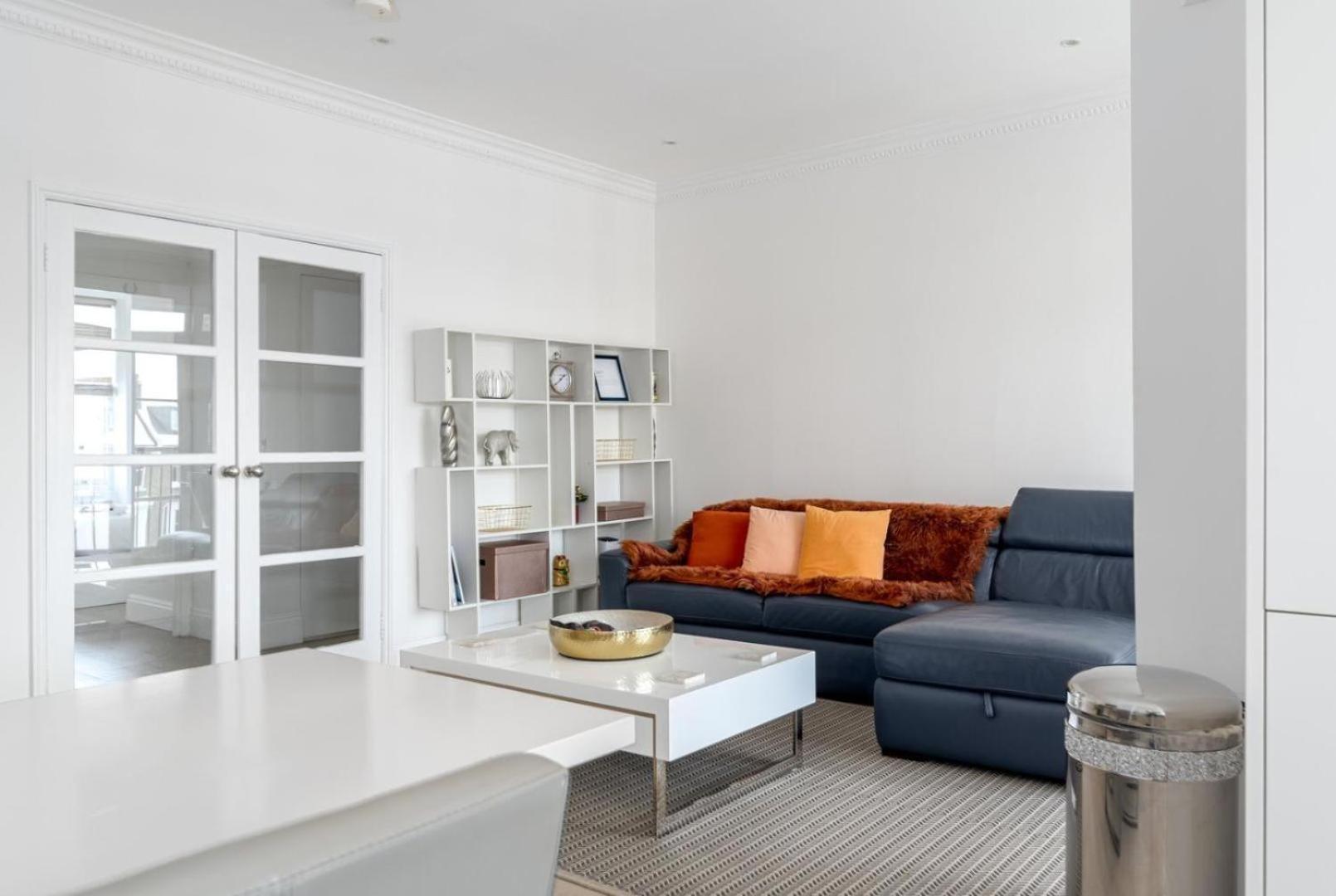 Bright Designer Flat In Chelsea * London